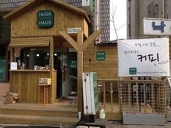 Huga Haus Hostel Seoul 0*,  South Korea