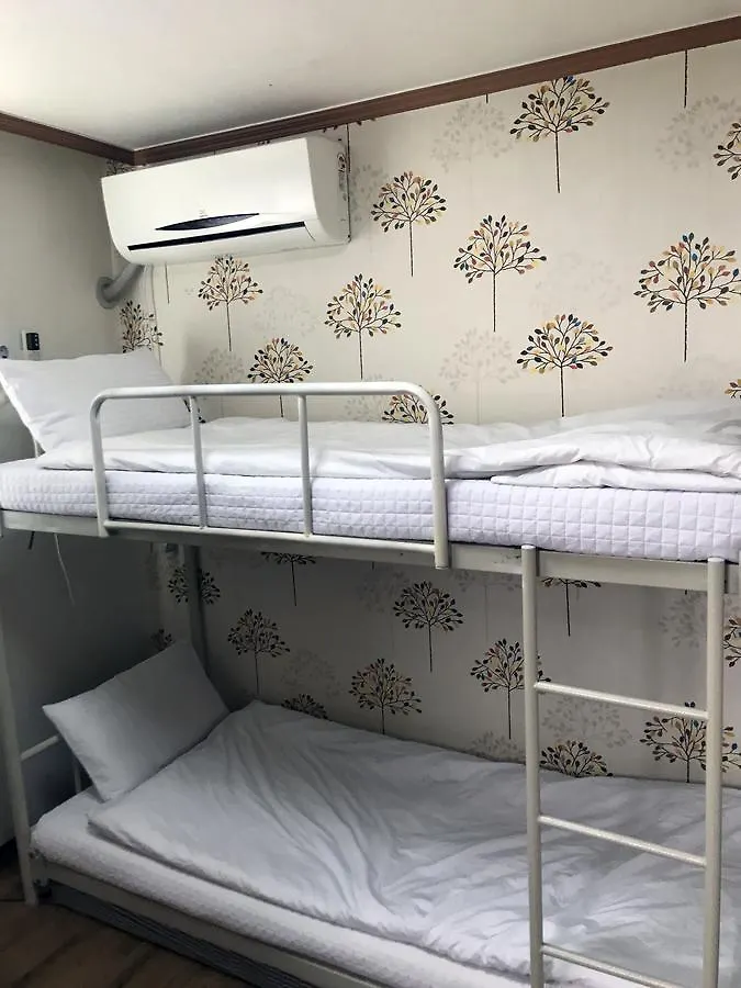 Hostel Huga Haus Seoul