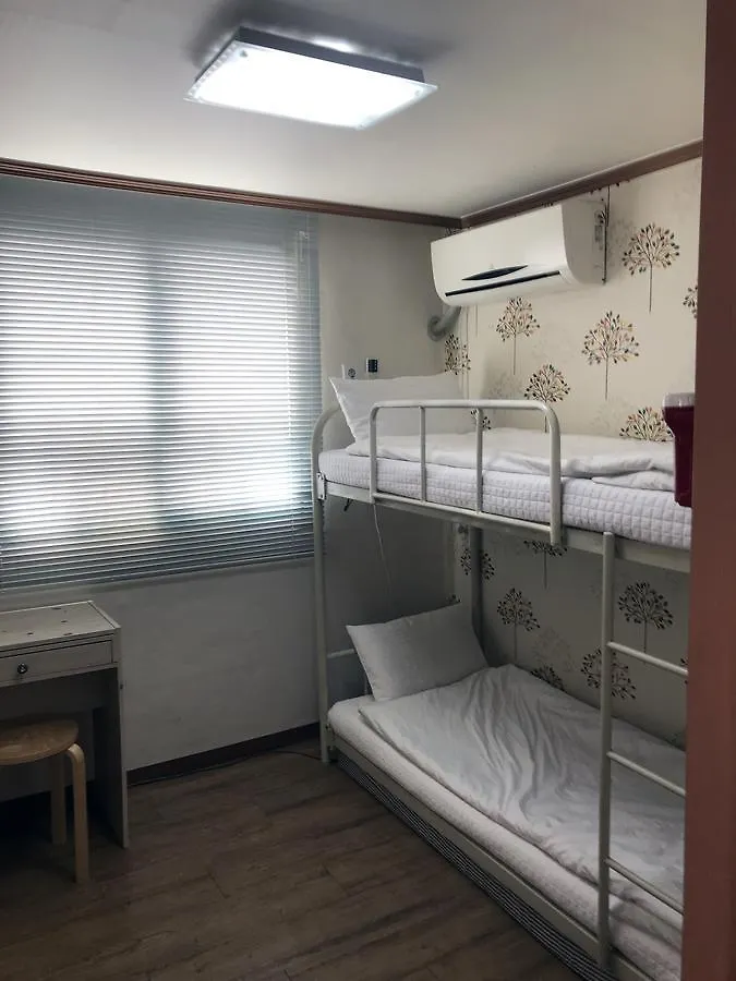 Huga Haus Hostel Seoul